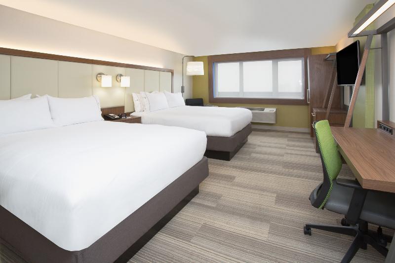 Holiday Inn Express & Suites Wilmington West - Medical Park By Ihg Bagian luar foto